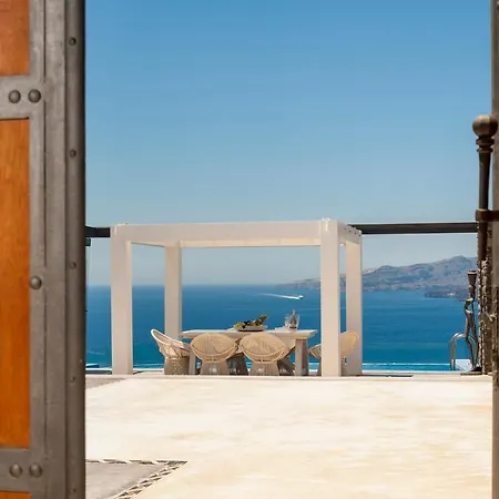Cavo Ventus Luxury With Heated Infinity Pool וילה