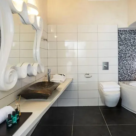 Cavo Ventus Luxury With Heated Infinity Pool * Akrotírion
